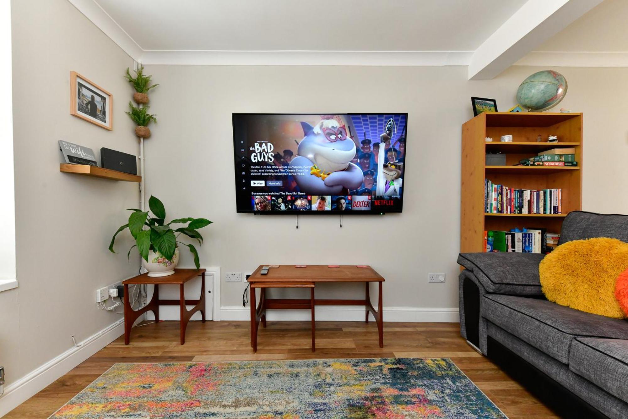Free Parking - Heart Of The City - Superb Townhouse & Garden - Peaceful Area But Only 5Min Walk To Beach, Shops, Bars, Arena, Marina, Parks Swansea Esterno foto