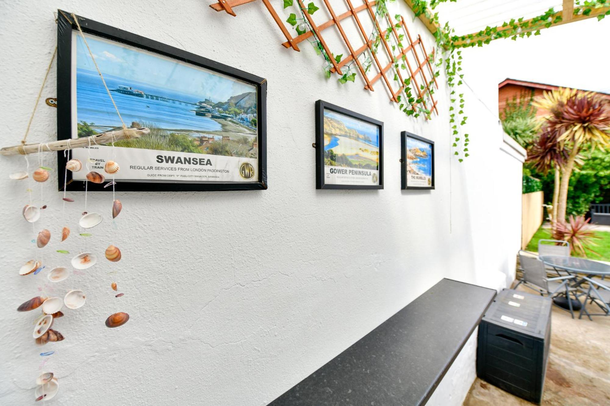 Free Parking - Heart Of The City - Superb Townhouse & Garden - Peaceful Area But Only 5Min Walk To Beach, Shops, Bars, Arena, Marina, Parks Swansea Esterno foto