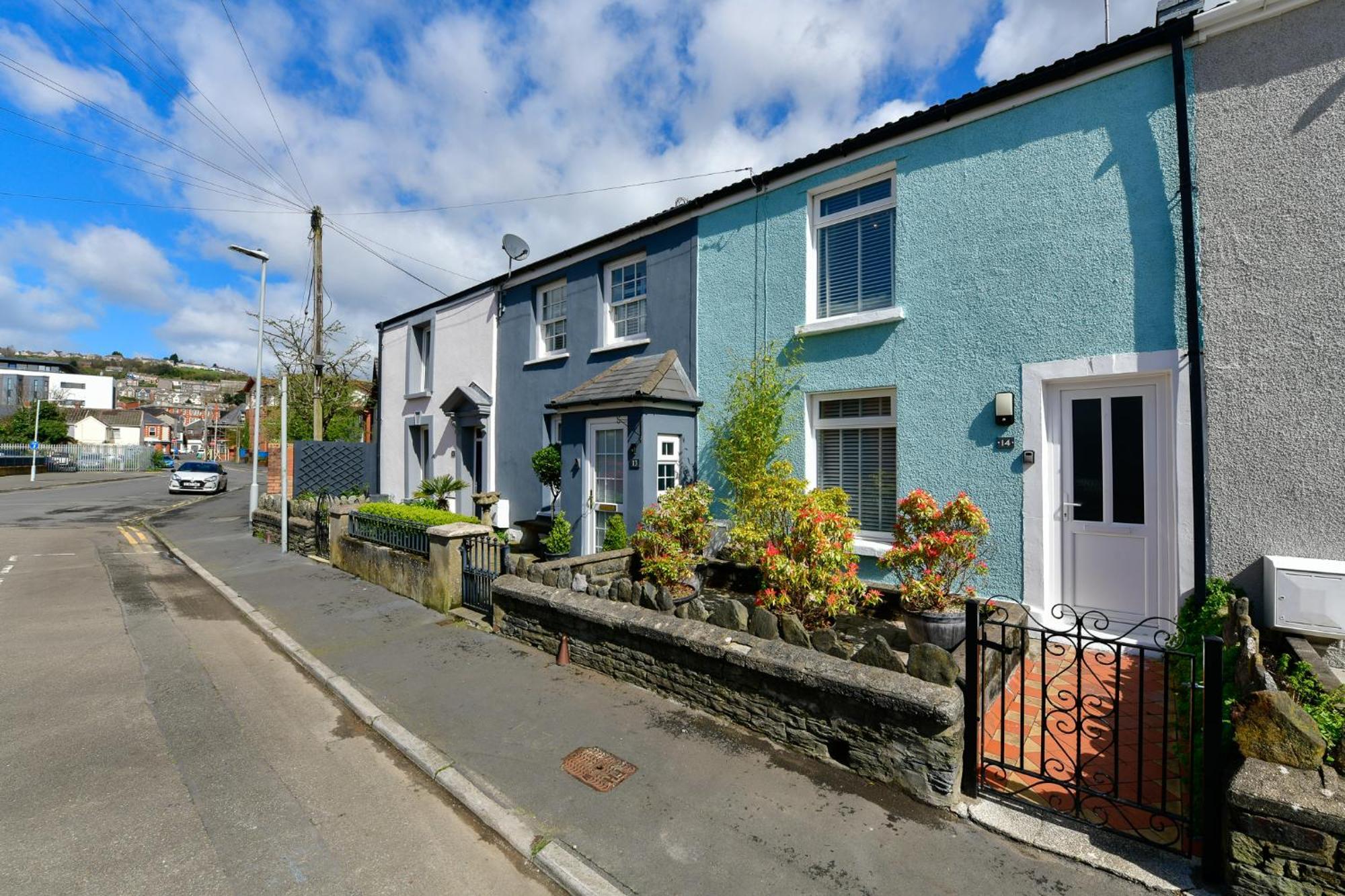 Free Parking - Heart Of The City - Superb Townhouse & Garden - Peaceful Area But Only 5Min Walk To Beach, Shops, Bars, Arena, Marina, Parks Swansea Esterno foto
